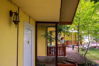 Дома для отпуска 2 persons Bungalow in lovely and familial area Kamena Бунгало-11